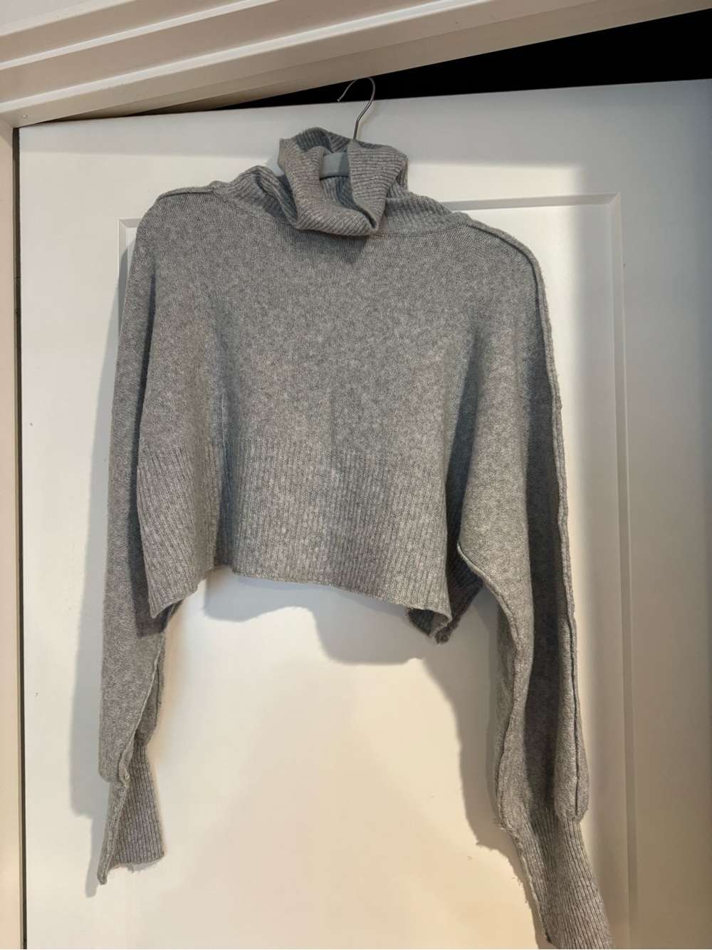 Urban Outfitters Cropped Gray Turtleneck Sweater Women's